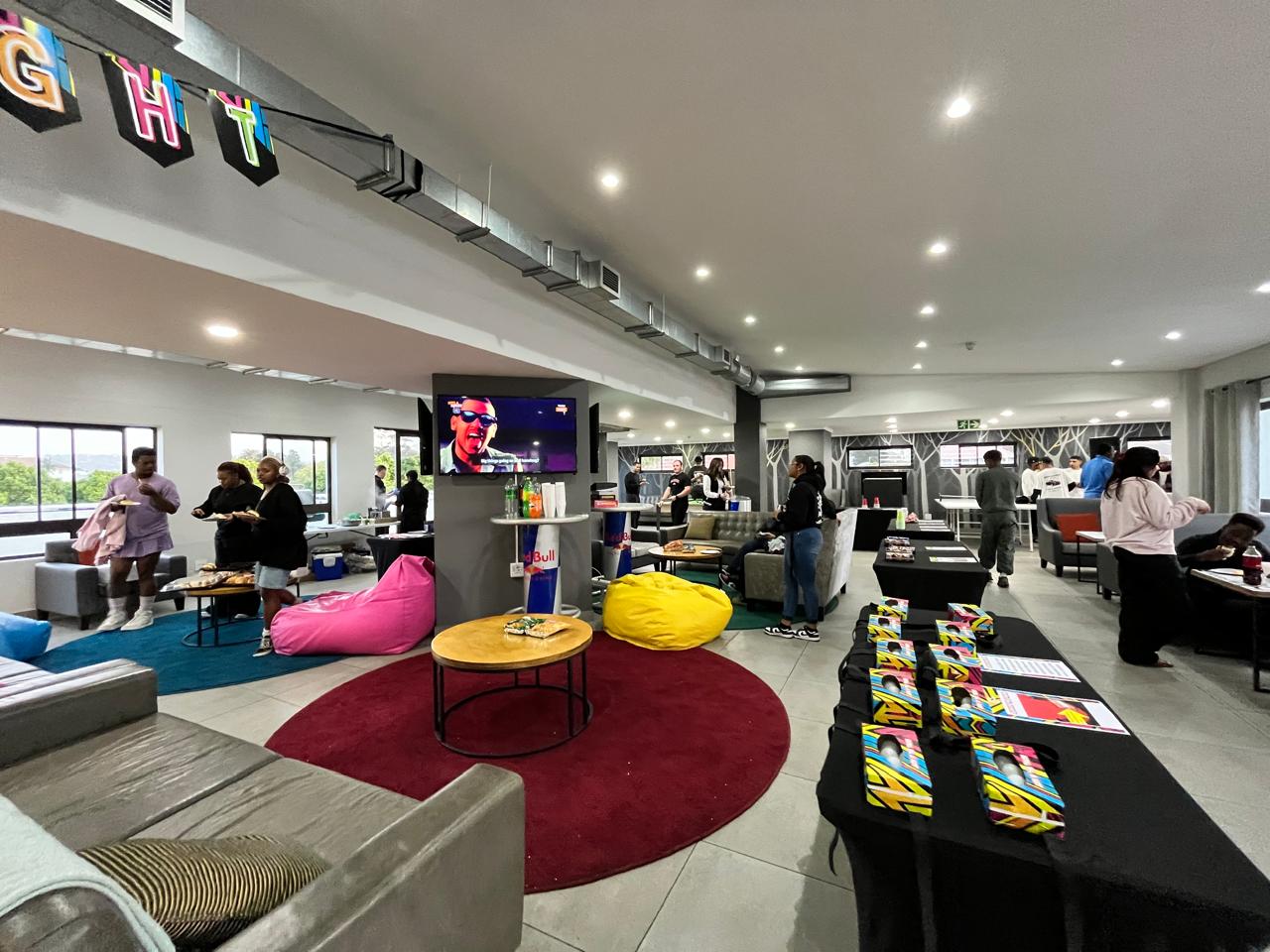 5th Floor Entertainment Area